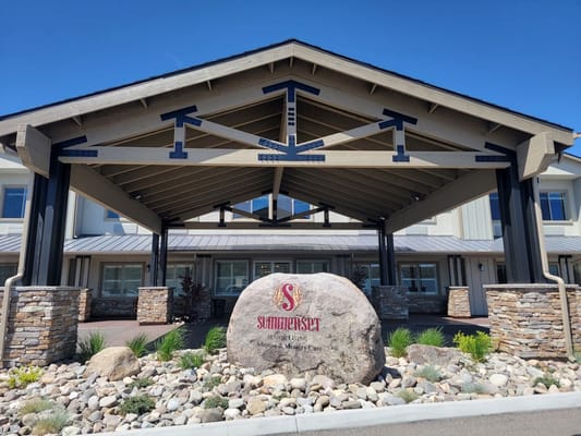 Entrance view of Summerset Senior Living facility with large signage.