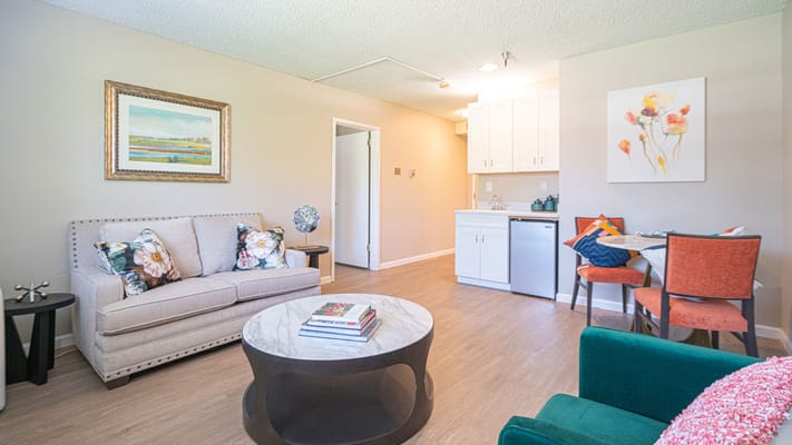 Bright and inviting living area in an assisted living facility