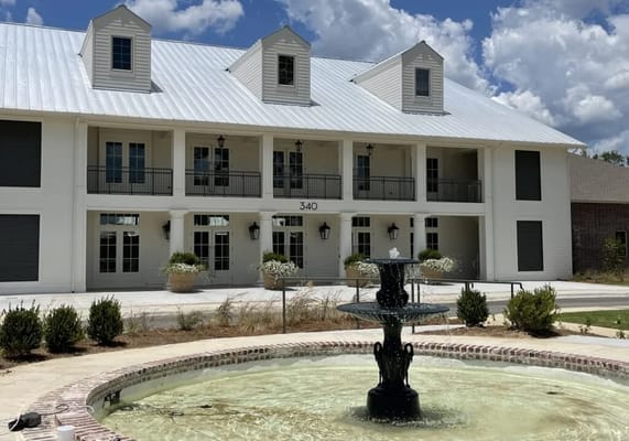 Exterior view of the Gardens of Somerset facility