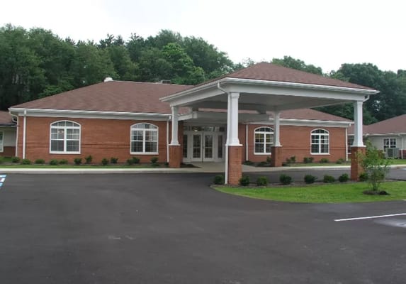 Front view of Hall of Fame Rehabilitation & Nursing Center entrance