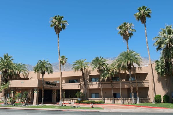 Windsor Court Assisted Living – Palm Springs