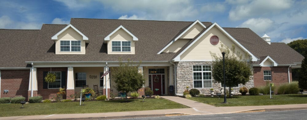 Exterior view of Bickford of Quincy assisted living facility