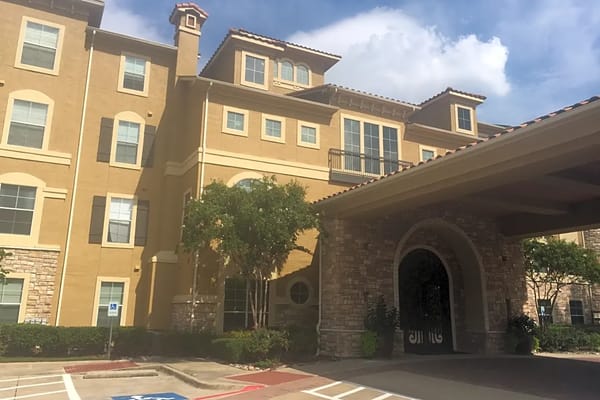 Exterior view of the Evergreen at Plano building