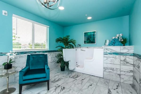 Interior view of a therapeutic bathing area