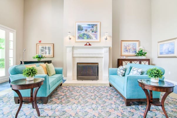 Bright, inviting common area with comfortable seating