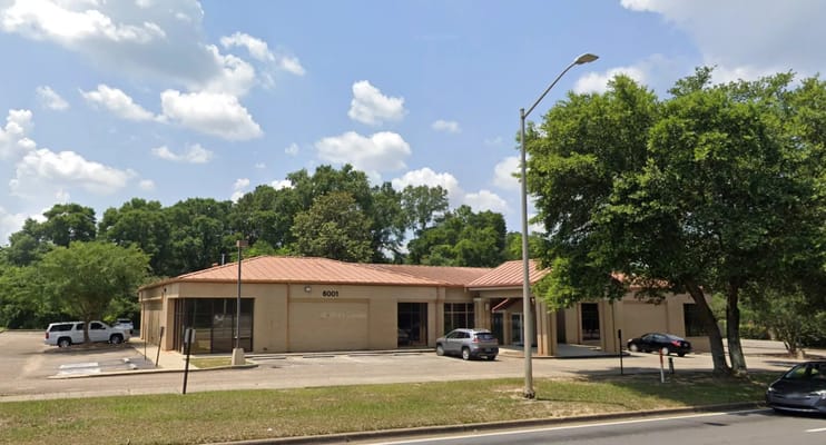 Exterior view of an assisted living facility building