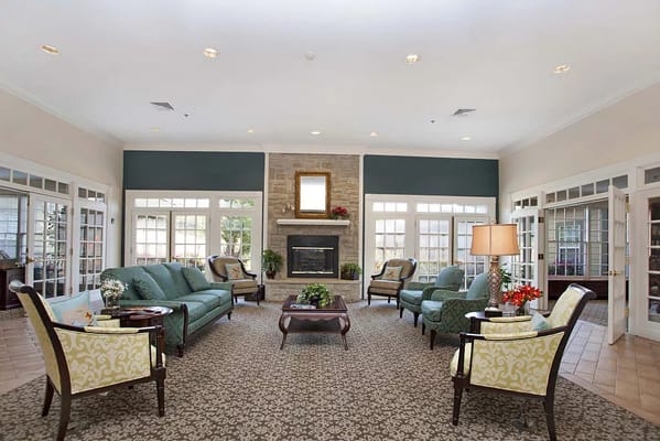 Bright and inviting common area with seating