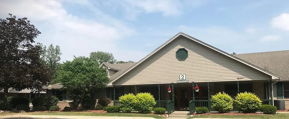 Exterior view of Aspen Assisted Living facility