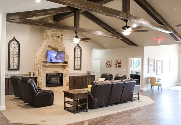 Cozy indoor common area with comfortable seating