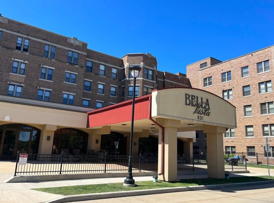 Exterior view of Bella Vista of Eden facility entrance