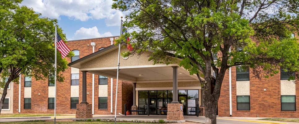 Front entrance of Brookdale Grand Court facility