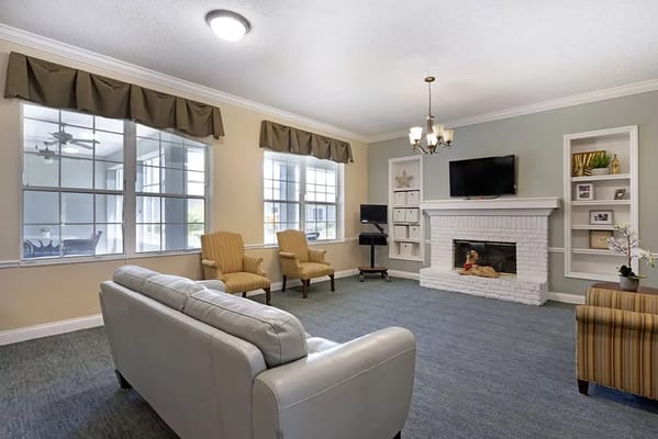 Bright and inviting common area with seating