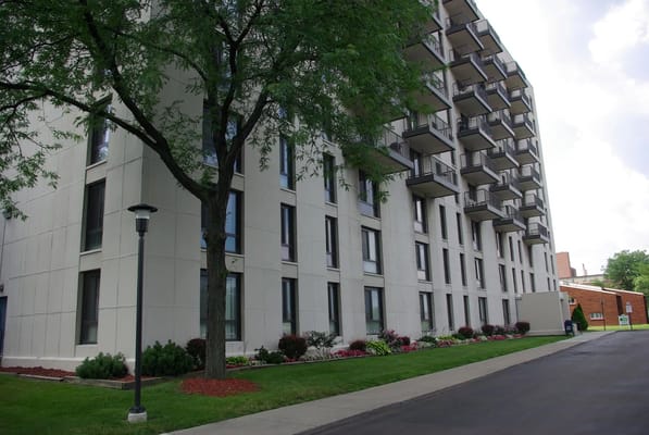 Exterior view of Cityview Senior Tower building