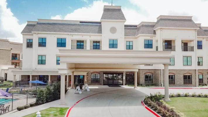 Front entrance of Discovery Village At Castle Hills