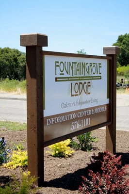 Sign of Fountaingrove Lodge with information center details