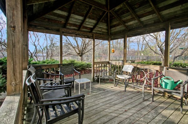 Outdoor seating area in a nursing home garden