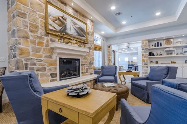 Bright and welcoming common area with comfortable seating