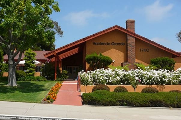 Exterior view of Hacienda Grande Assisted Living