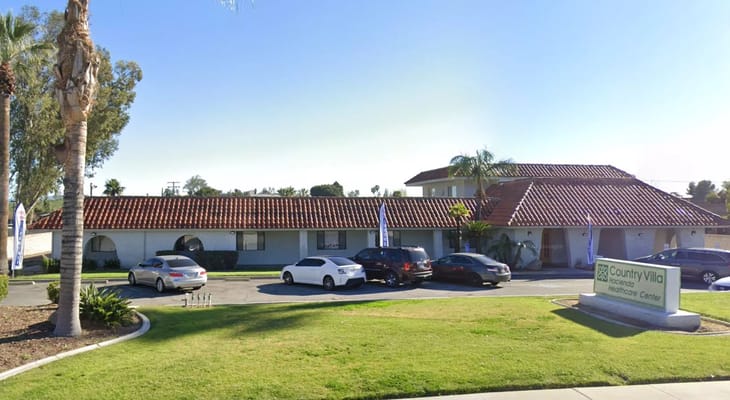 Exterior view of Haven Post Acute with vehicles