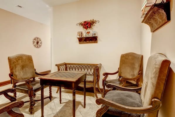 A cozy common area with comfortable seating