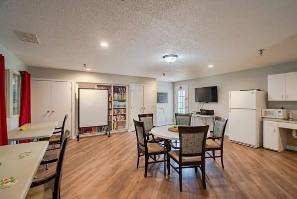 Bright and welcoming common area with seating