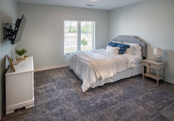 A spacious and well-furnished resident room