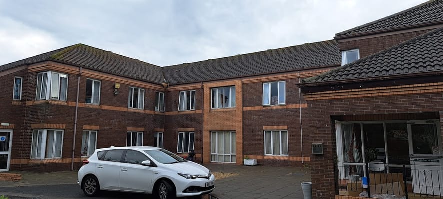 Exterior view of the Oakridge Residential Care Home building