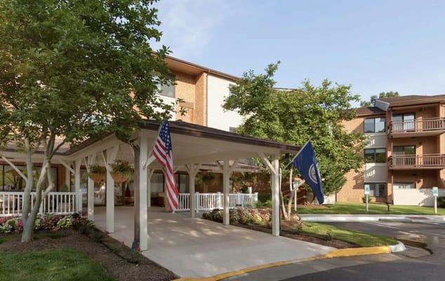 Exterior view of Potomac Place Assisted Living building