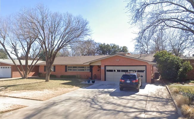 Exterior view of the Promiseland Assisted Living facility