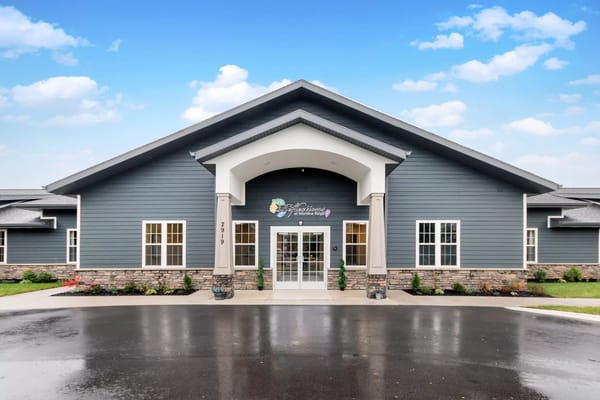 Front entrance of Reflections at Moraine Ridge senior living facility