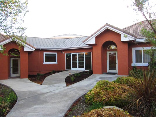 Front entrance pathway of Roseleaf Gardens