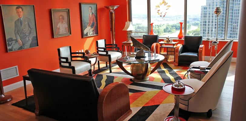 Brightly colored common area with comfortable seating