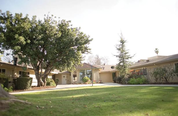 Lawn and exterior view of Sunny View senior living facility