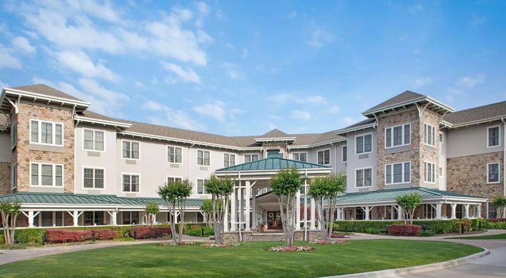 Exterior view of Sunrise on Hillcrest facility