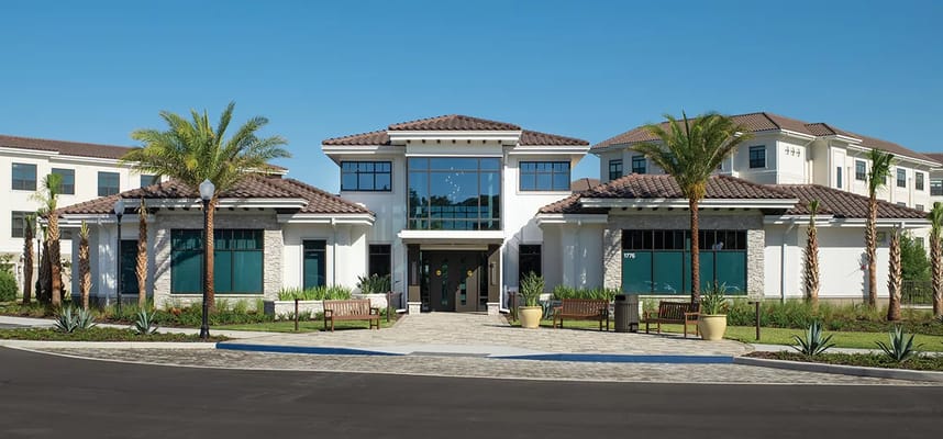 Exterior view of The Mayflower at Winter Park