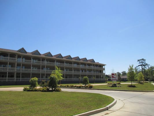 Exterior view of The Residences at Bay Cove in Biloxi, MS