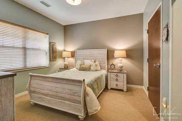 A cozy bedroom in a senior living facility