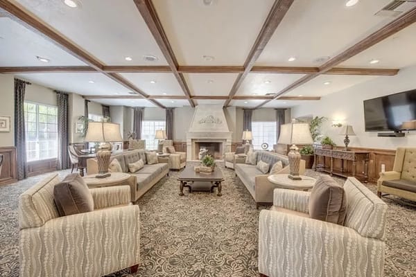 Common area with comfortable seating in a lounge setting