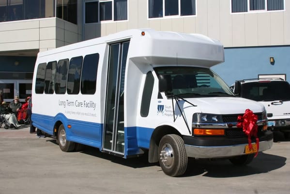 Facility transport vehicle for residents