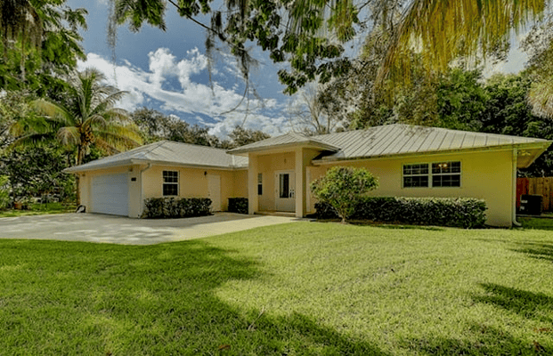 Exterior view of a cozy assisted living facility