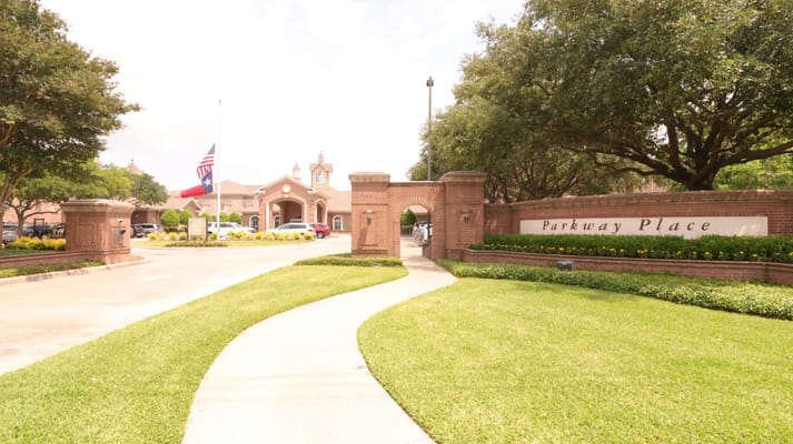Exterior view of Parkway Place facility entrance