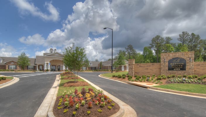 Exterior view of Benton House of Douglasville with landscaping