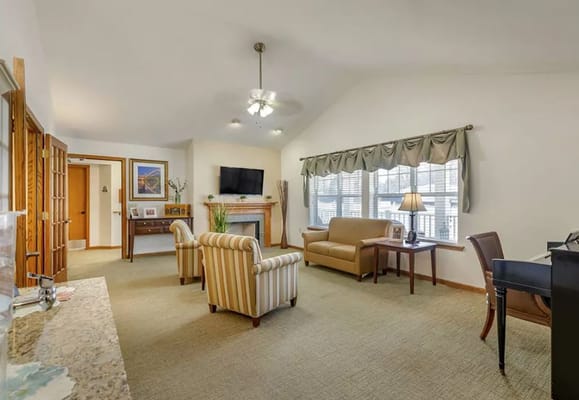 Bright and inviting common area with comfortable seating