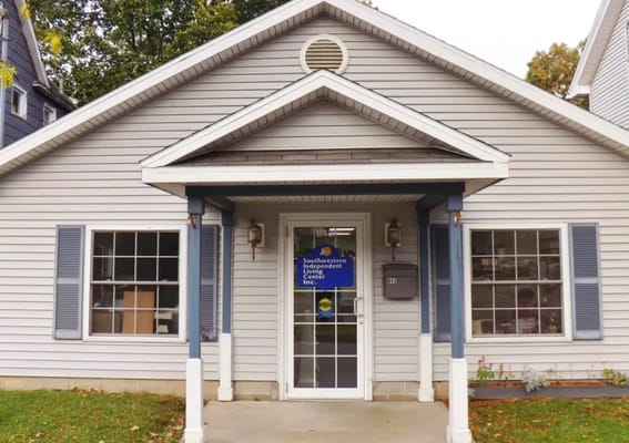 Front view of Southwestern Independent Living facility