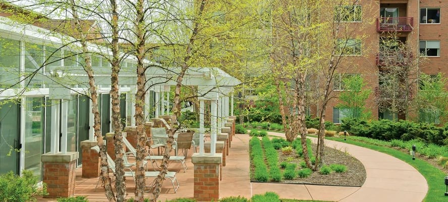 Fox Run Senior Living Community