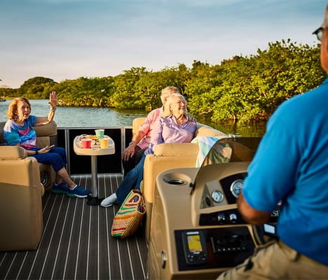 Vi at Lakeside Village