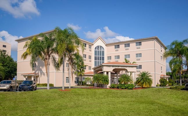 Exterior view of The Bridge at Inverrary senior living facility