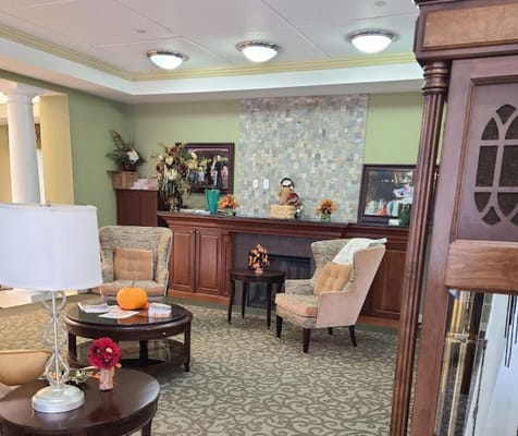 Cozy common area with chairs and decor