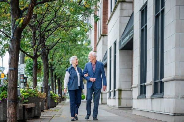 Delmanor West Village