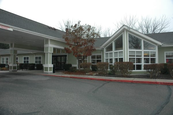 Exterior view of Brookdale Boise Parkcenter entrance